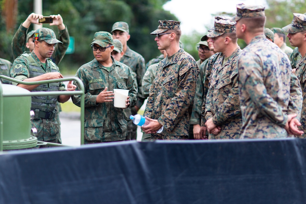 Brazilian Marines mentor US Marines on water purification techniques