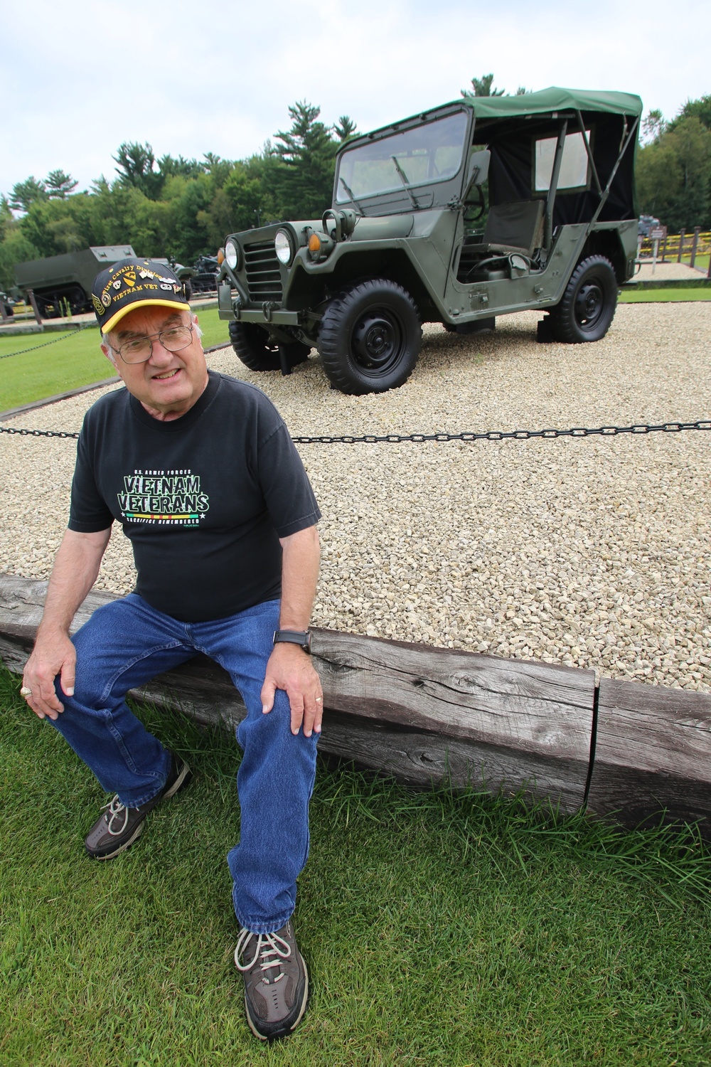 DHR human resources employee, Vietnam vet retires with 47 years of federal service