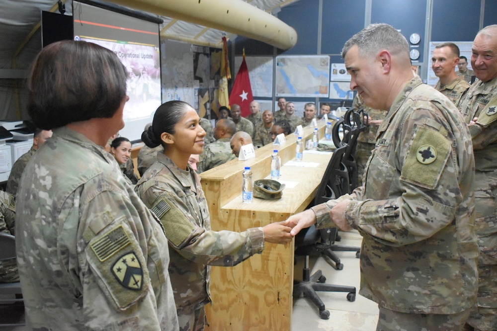 129th CSSB Soldiers Receive Coins from BG Walker