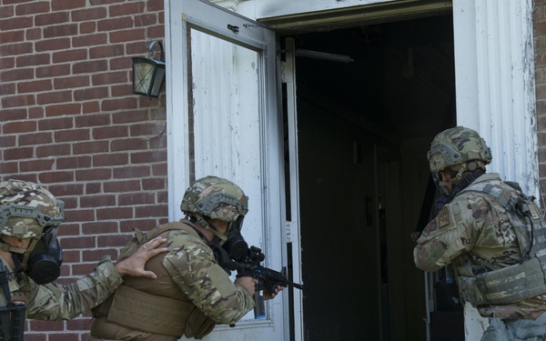 CT Guardsmen sharpen tactical skills at CT SWAT Challenge