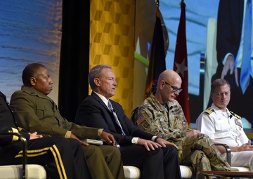 Directors of intelligence discuss modernization, information sharing at DoDIIS Worldwide Conference