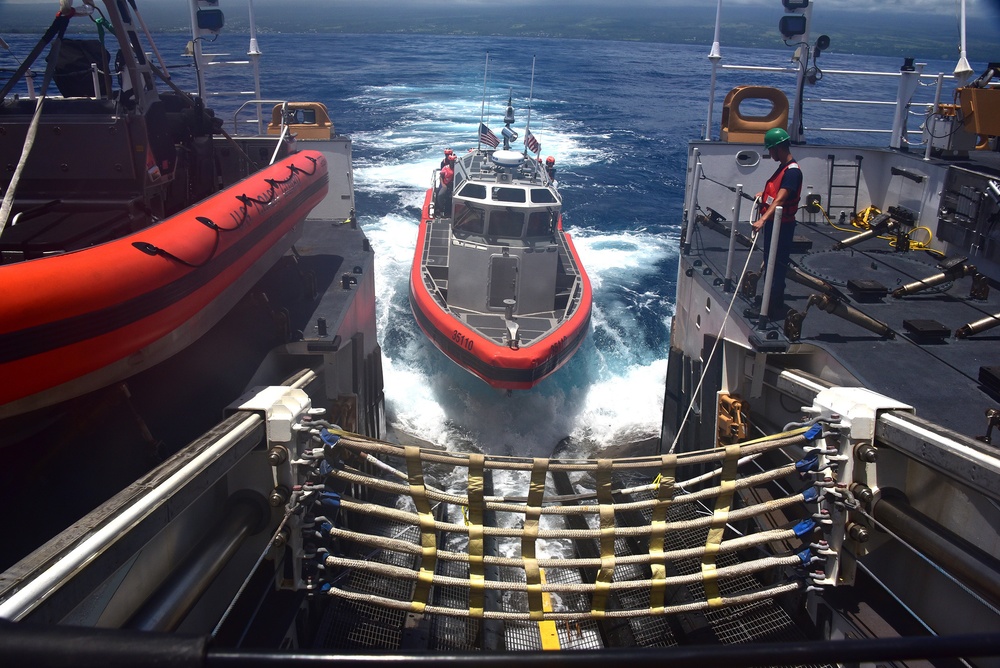 Kimball conducts final sea trials off Hawaiian Islands