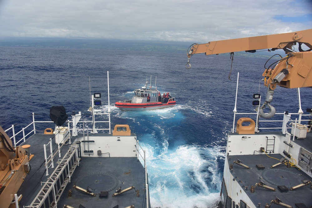 Kimball conducts final sea trials off Hawaiian Islands