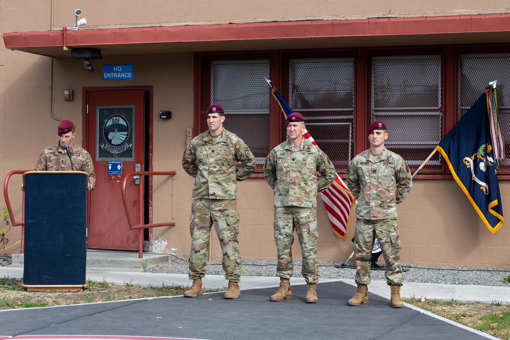 Blackfoot Company, 1/501st Parachute Infantry Regiment change of command