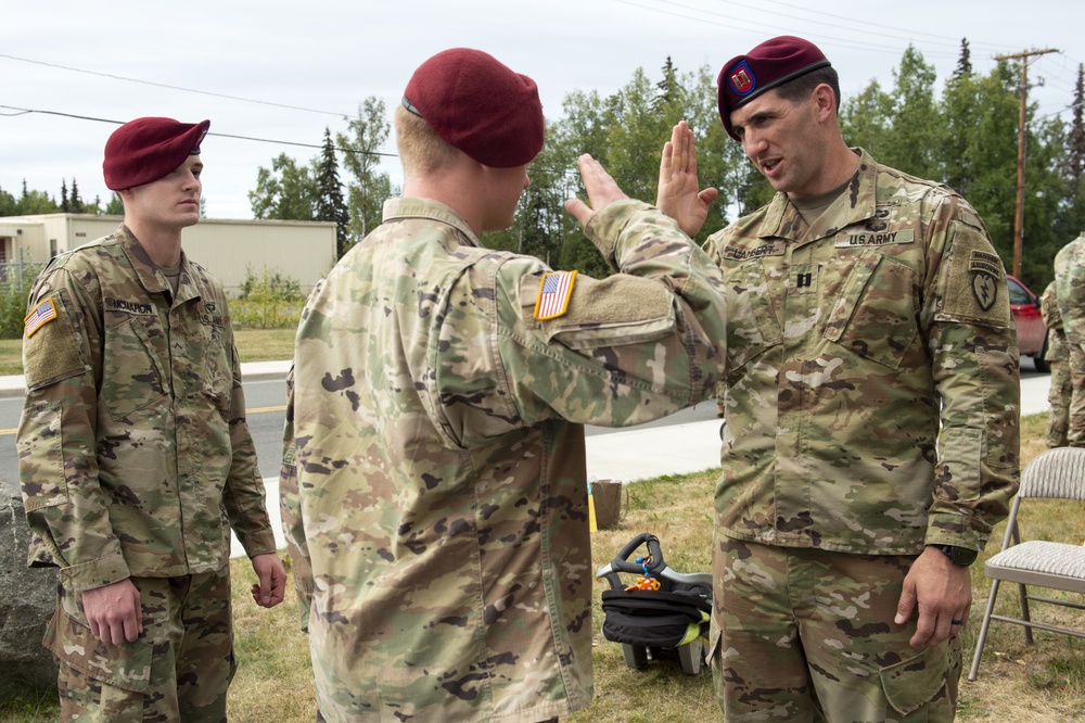 Blackfoot Company, 1/501st Parachute Infantry Regiment change of command