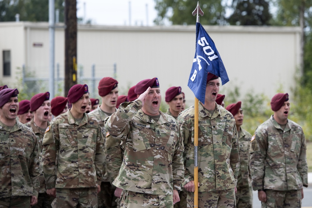 Blackfoot Company, 1/501st Parachute Infantry Regiment change of command