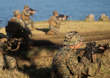 MRF-D Marines maneuver to objective during Tafakula