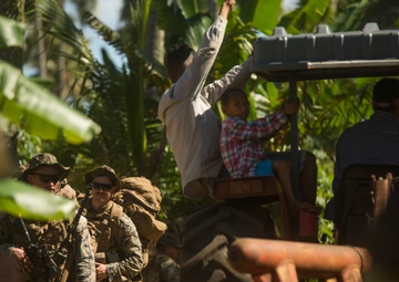 MRF-D Marines maneuver to objective during Tafakula