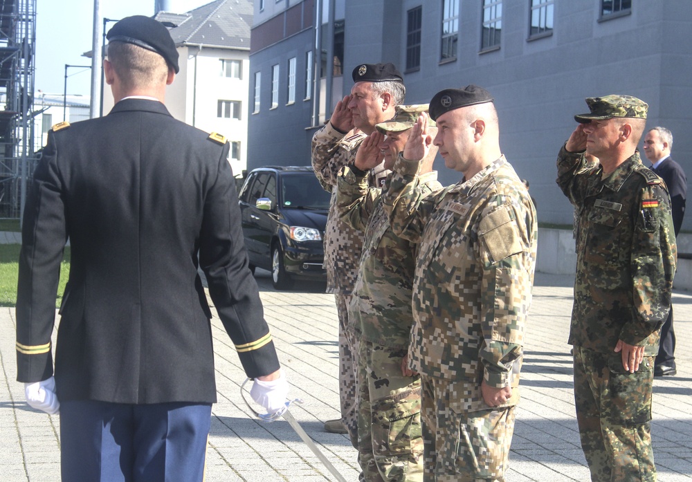 Latvian Armed Forces leaders visit U.S. Army Europe HQ