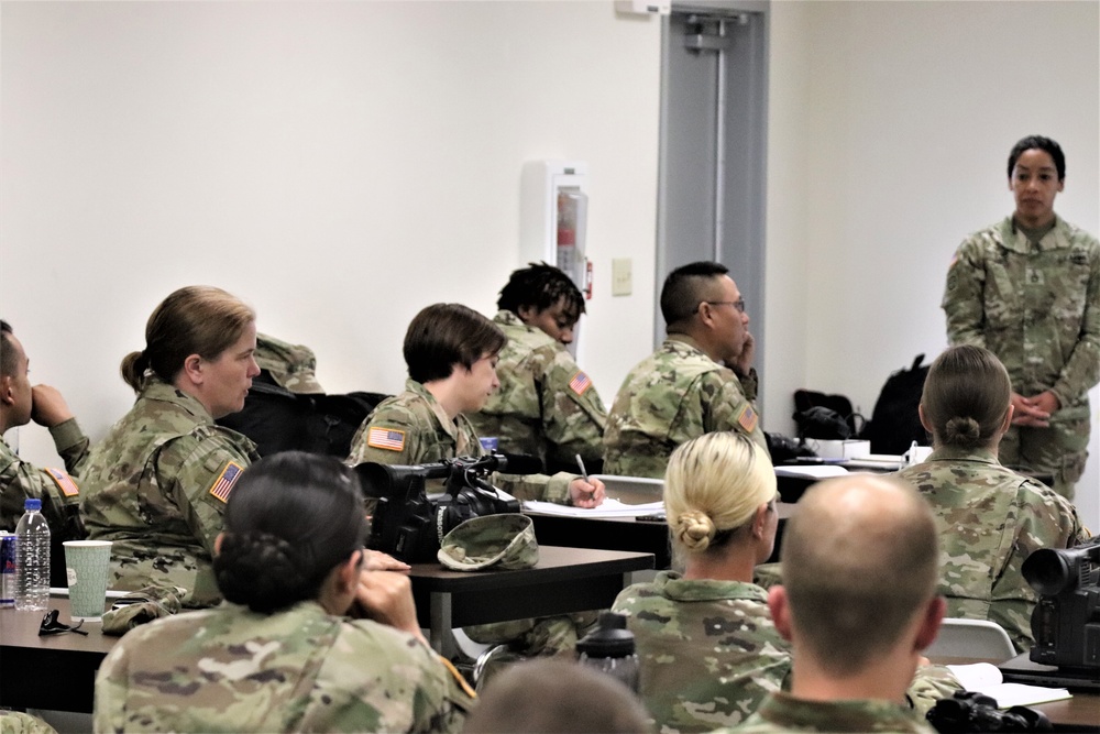 Army Reserve public affairs Soldiers train at Fort McCoy in Task Force 46S