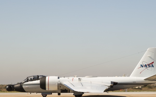 NASA WB-47 takes off from MCAS Miramar