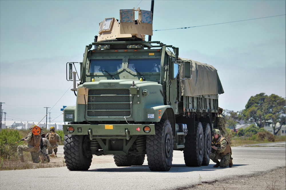 Navy CEC Students Experience FTX