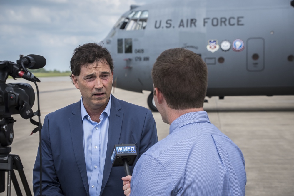 Congressmen Troy Balderson, Michael Turner, Visit 179th Airlift Wing