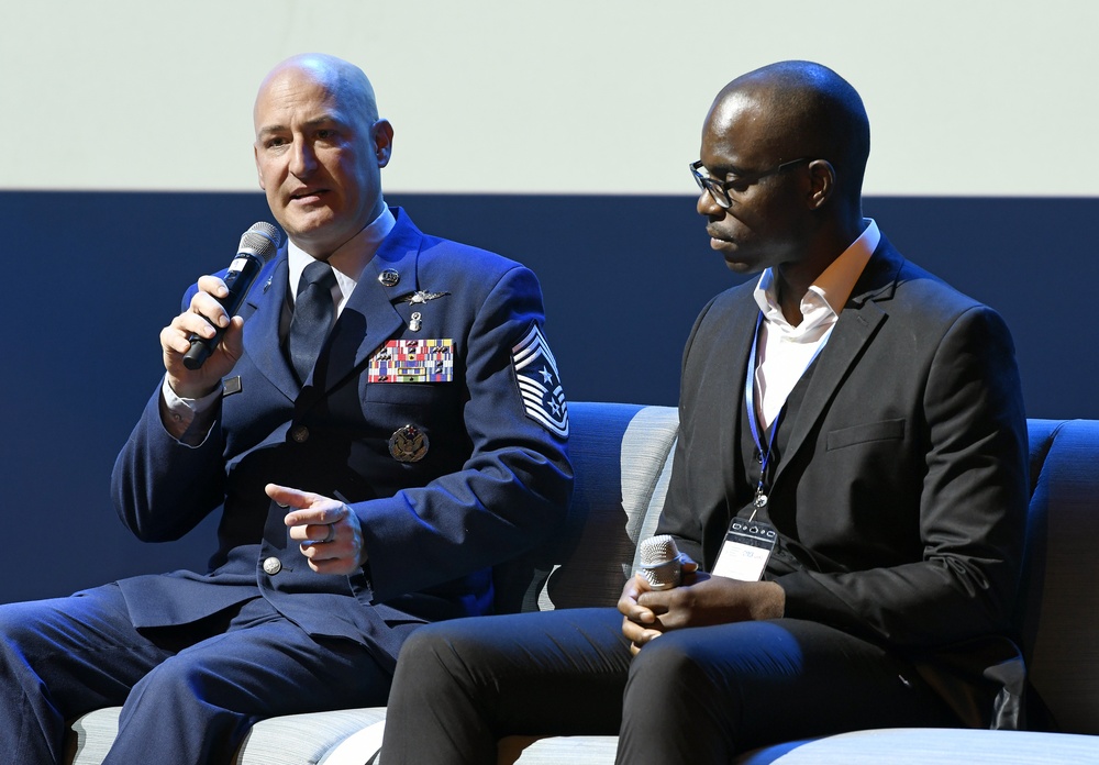 AFCYBER Airmen highlighted during cyber conference