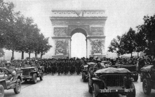Army, 28th Infantry Division, World War II, Liberation of Paris