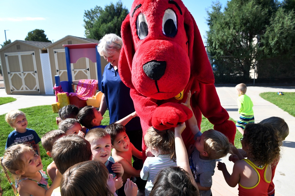 Clifford the Big Red Dog surprises Schriever AFB children
