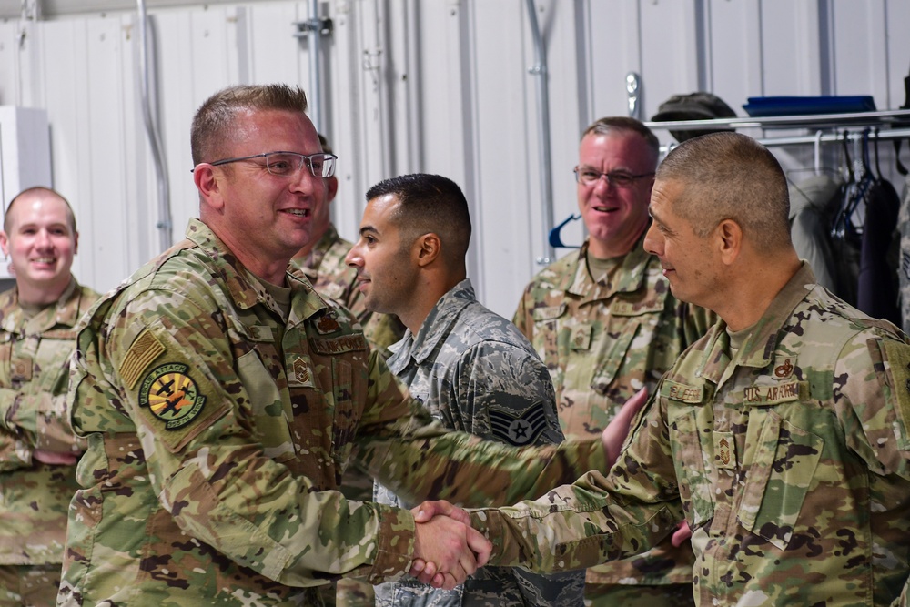 DVIDS - News - ACC Command Chief visits DM