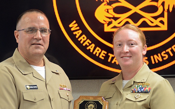 SMWDC Graduates Seven New Amphibious Warfare WTI’s