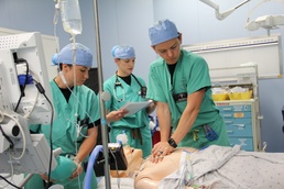 WBAMC Simulation Center Conducts Training for Nurse Anesthesia Students