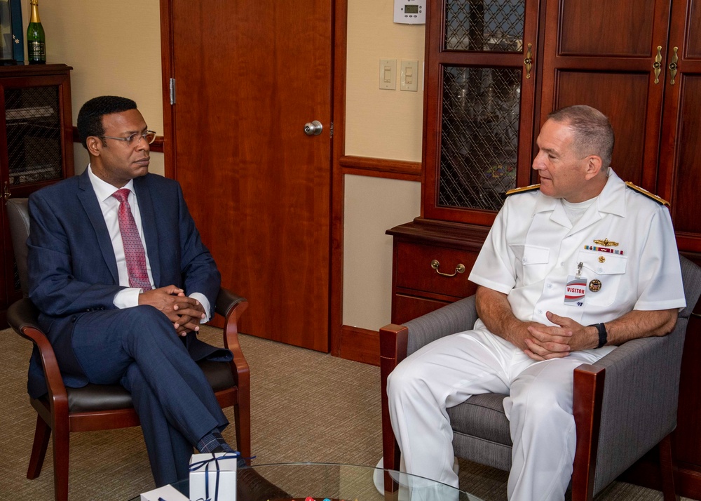 Rear Adm. Edward Cashman meets Kenneth Alexander