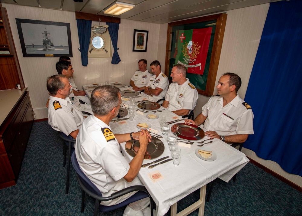 SNMG1, USS Gridley and U.S. 2nd Fleet Leadership Attend a Force Luncheon