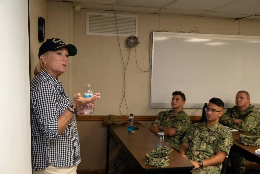 Susan Ford Bales visits CVN78