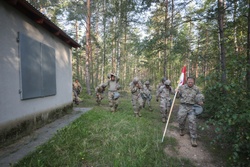 Lightning Troop conducts CBRN training [Image 9 of 9]