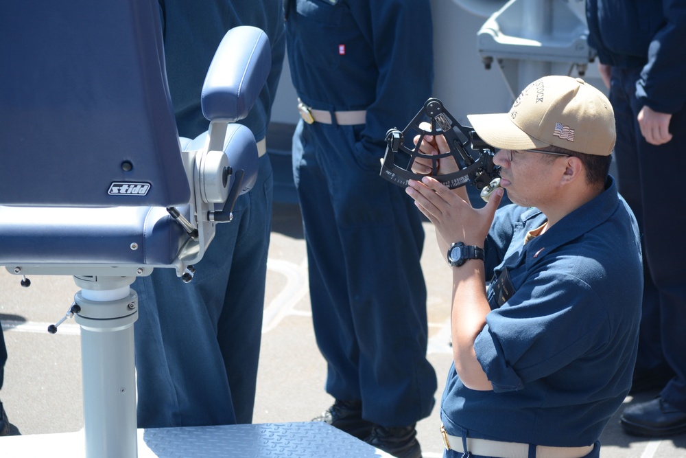 USS Comstock (LSD 45) Conducts Replenishment at Sea