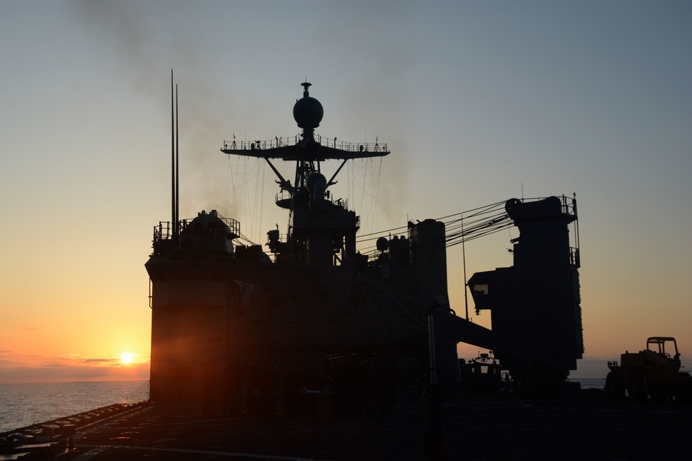 USS Comstock (LSD 45) Conducts Pistol Qualifications