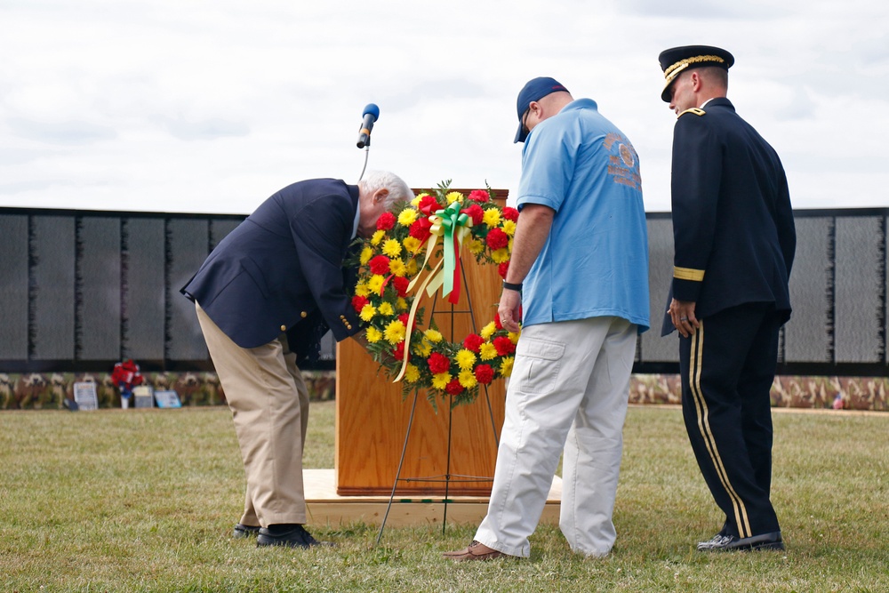 Memorial service held at Moving Wall display on Sackets Harbor Battlefield