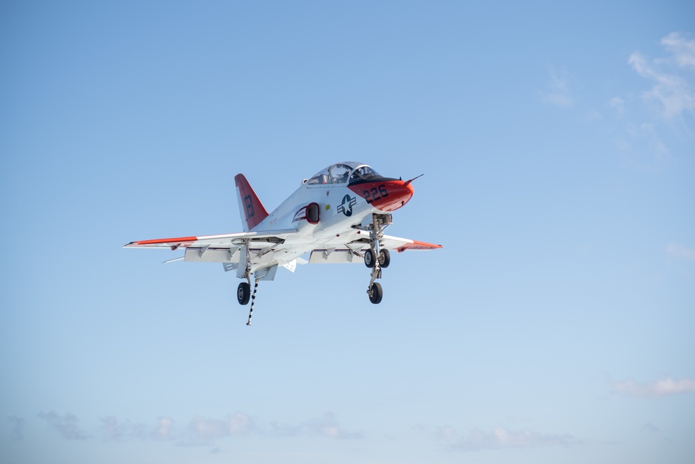 A T-45C Goshawk training aircraft, assigned to Training Air Wing (TW) 2, prepares to land