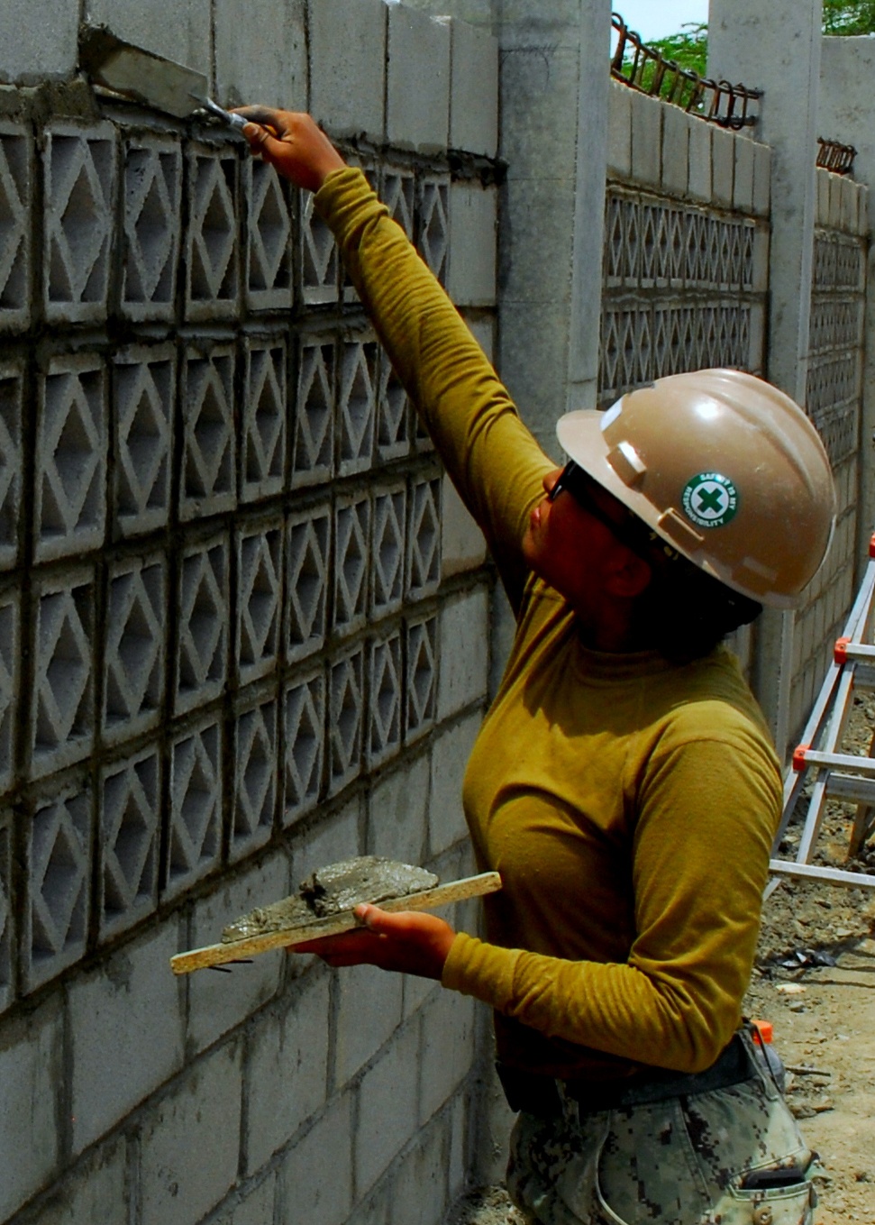 U.S. Navy Builds School for Indigenous Colombians