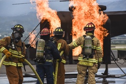25 CENTRAL AMERICAN FIREFIGHTERS GRADUATE FROM U.S. AIR FORCE LED EXERCISE