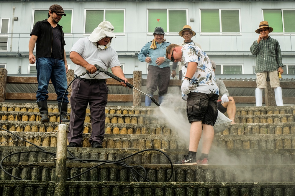 Teamwork Makes the Dream Work | 2019 Aja River Clean Up