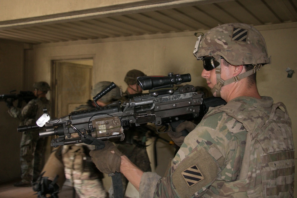 3-15's A Co. Executes Battle Drill VI Training