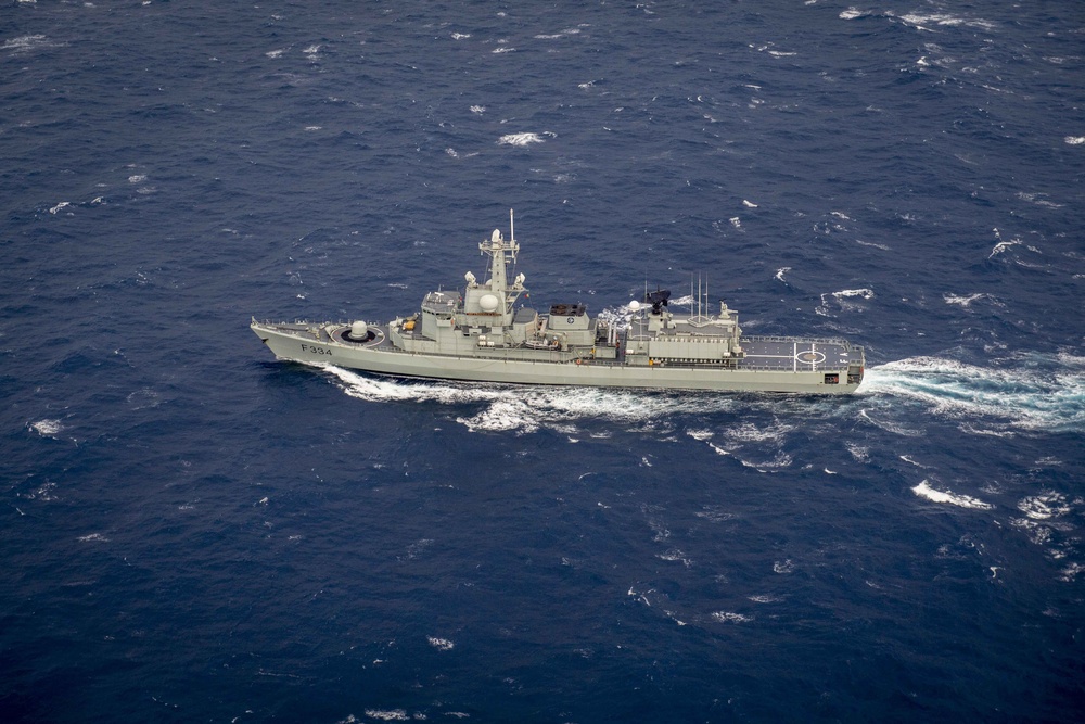 NRP D. Francisco de Almeida Transits the Atlantic Ocean