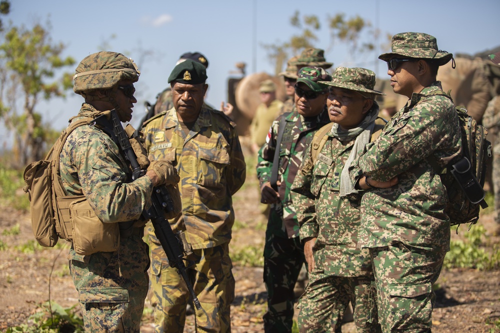 International visitors observe MRF-D training at Mount Bundey