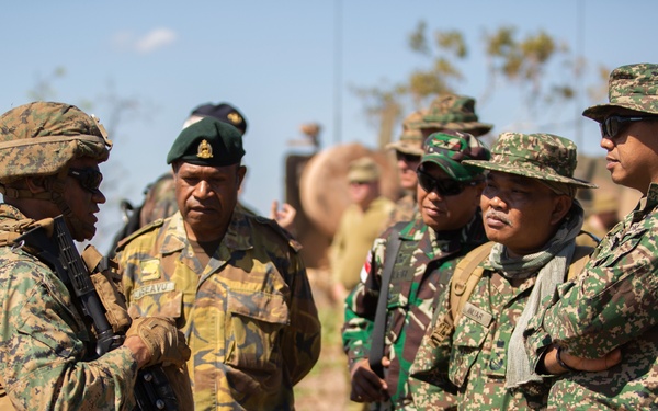 International visitors observe MRF-D training at Mount Bundey