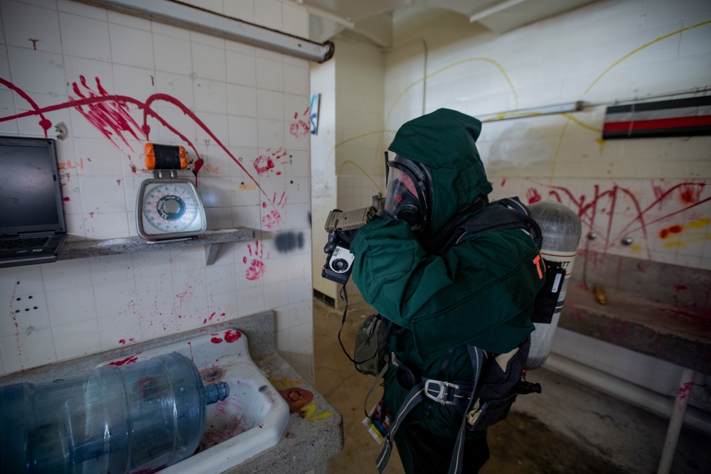 MWHS-1 CBRN Conducts EOD/Hazmat Response Training