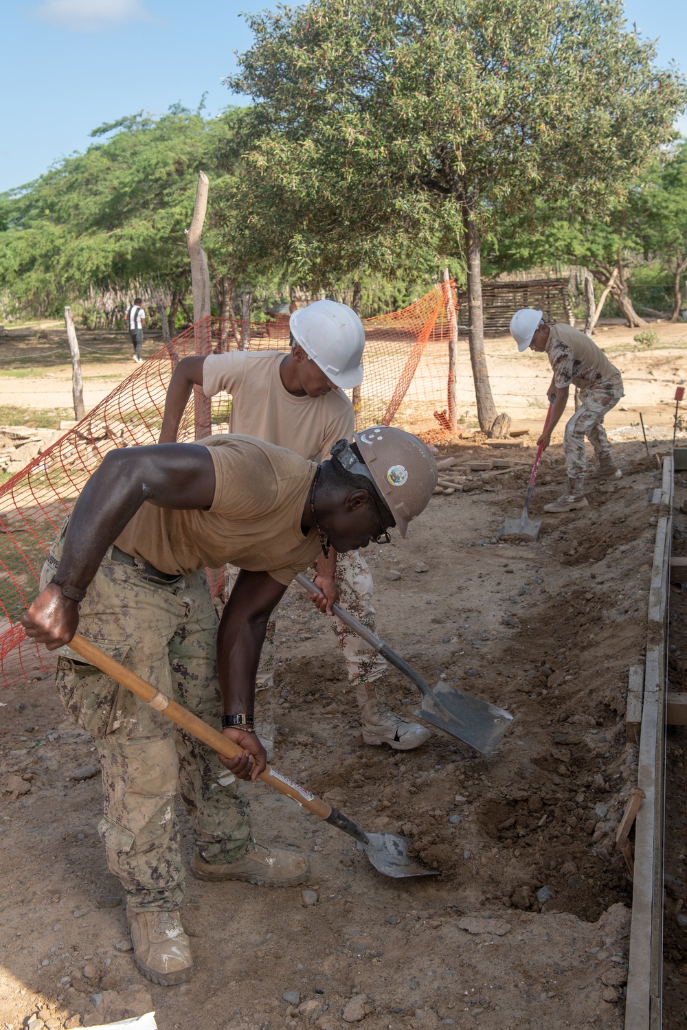 U.S. Navy Builds School for Indigenous Colombians