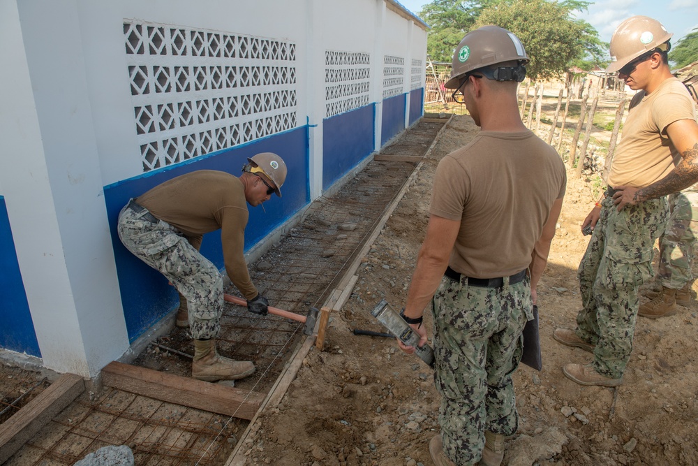 U.S. Navy Builds School for Indigenous Colombians