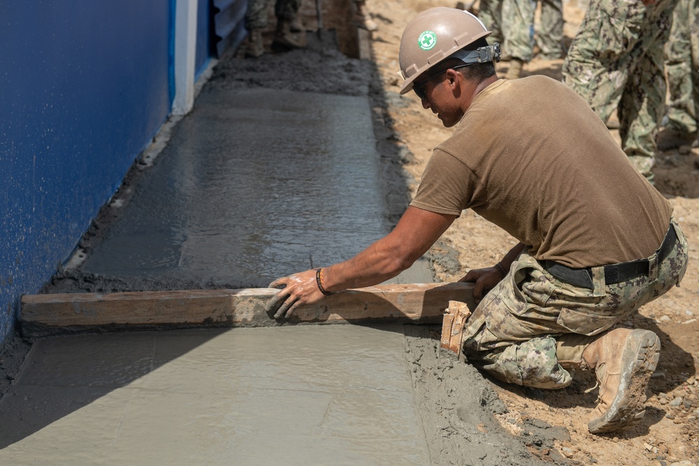 U.S. Navy Builds School for Indigenous Colombians