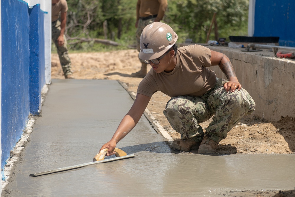 U.S. Navy Builds School for Indigenous Colombians