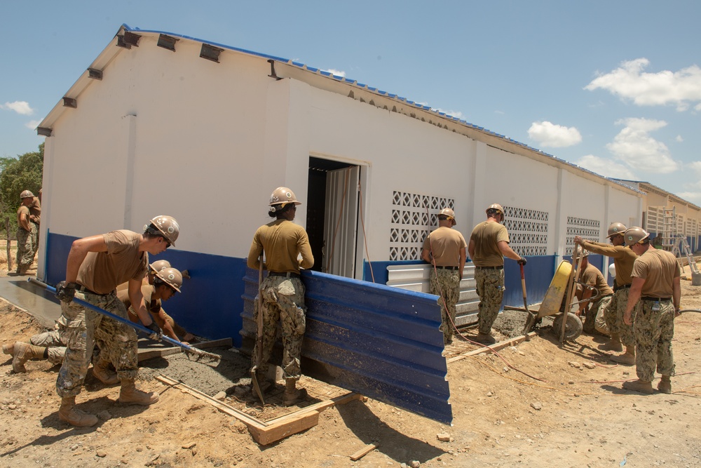 U.S. Navy Builds School for Indigenous Colombians