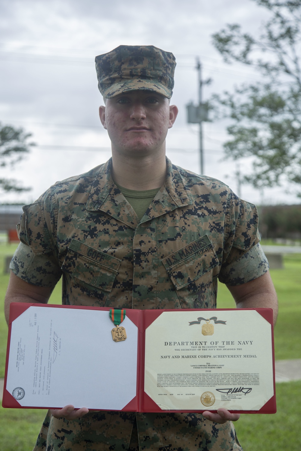 Lance Cpl. Goff recieves award after saving baby
