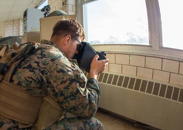 Marine Corps Warfighting Lab experiments with urban combat concepts