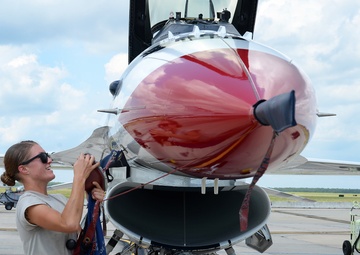 Jersey Devils Catch Thunderbirds F-16s