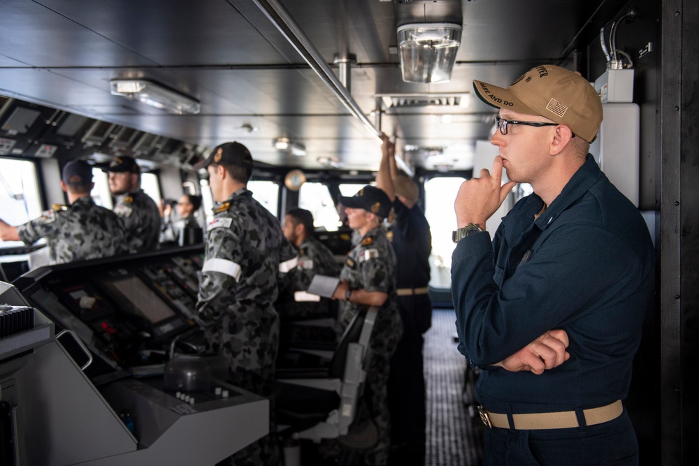 HMAS Brisbane Passing Exercise