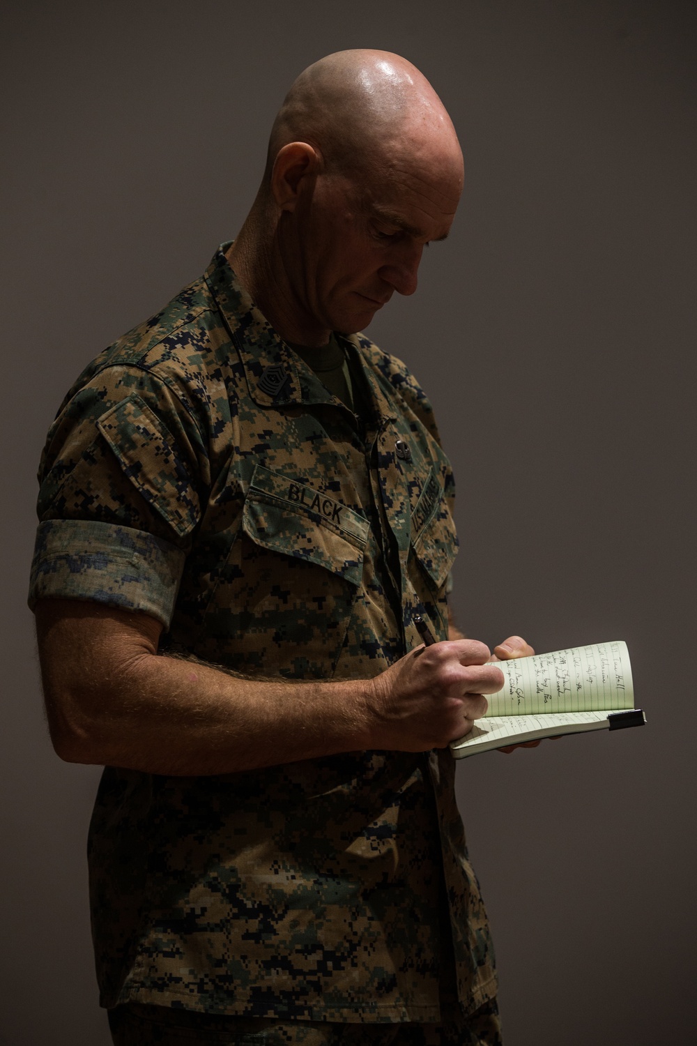 Commandant, Sergeant Major of the Marine Corps visit Camp Pendleton