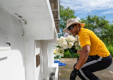 Chiefs and Chief Selects Clean Up Guam Veterans Cemetery
